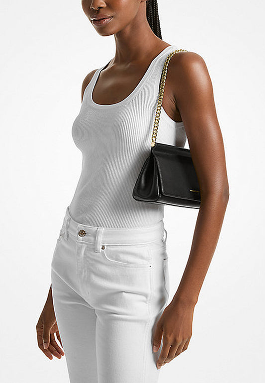 POCHETTE CARMINE MEDIA IN PELLE MARTELLATA