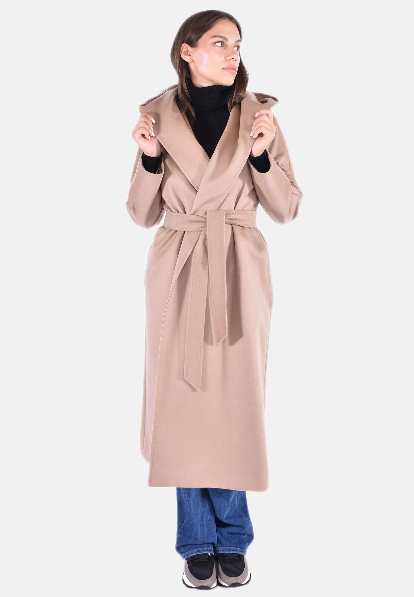 CAPPOTTO CON CAPPUCCIO BDANTON