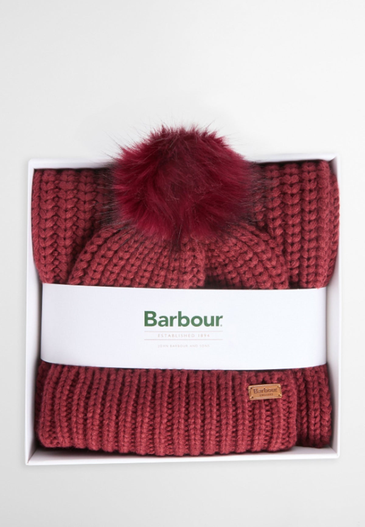SALTBURN BEANIE & SCARF