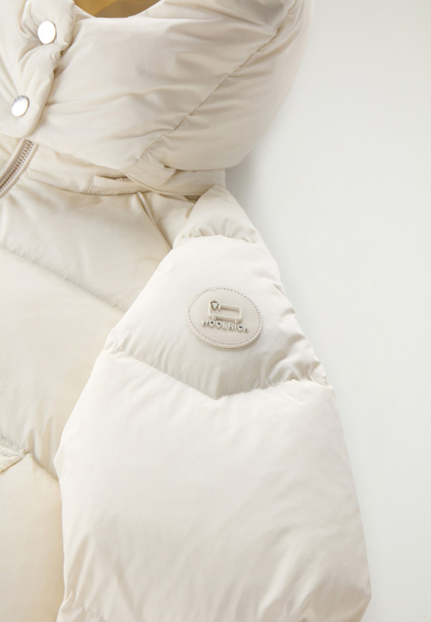 ALSEA SHORT DOWN PUFFER