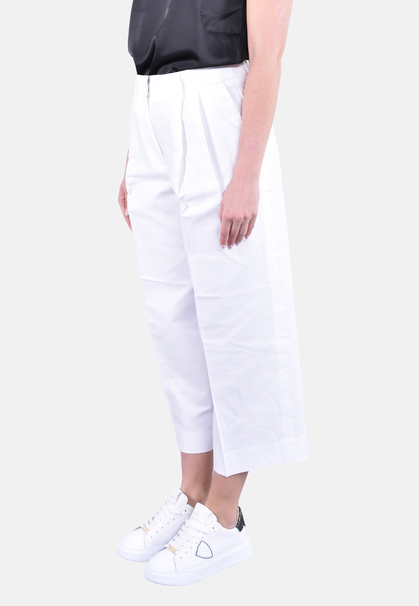 PLEATED WIDE LEG PANT