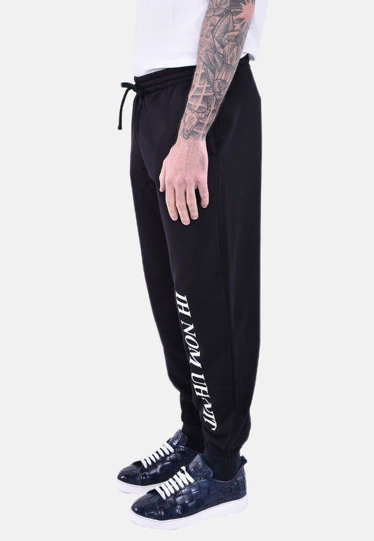 JOGGER CON LOGO