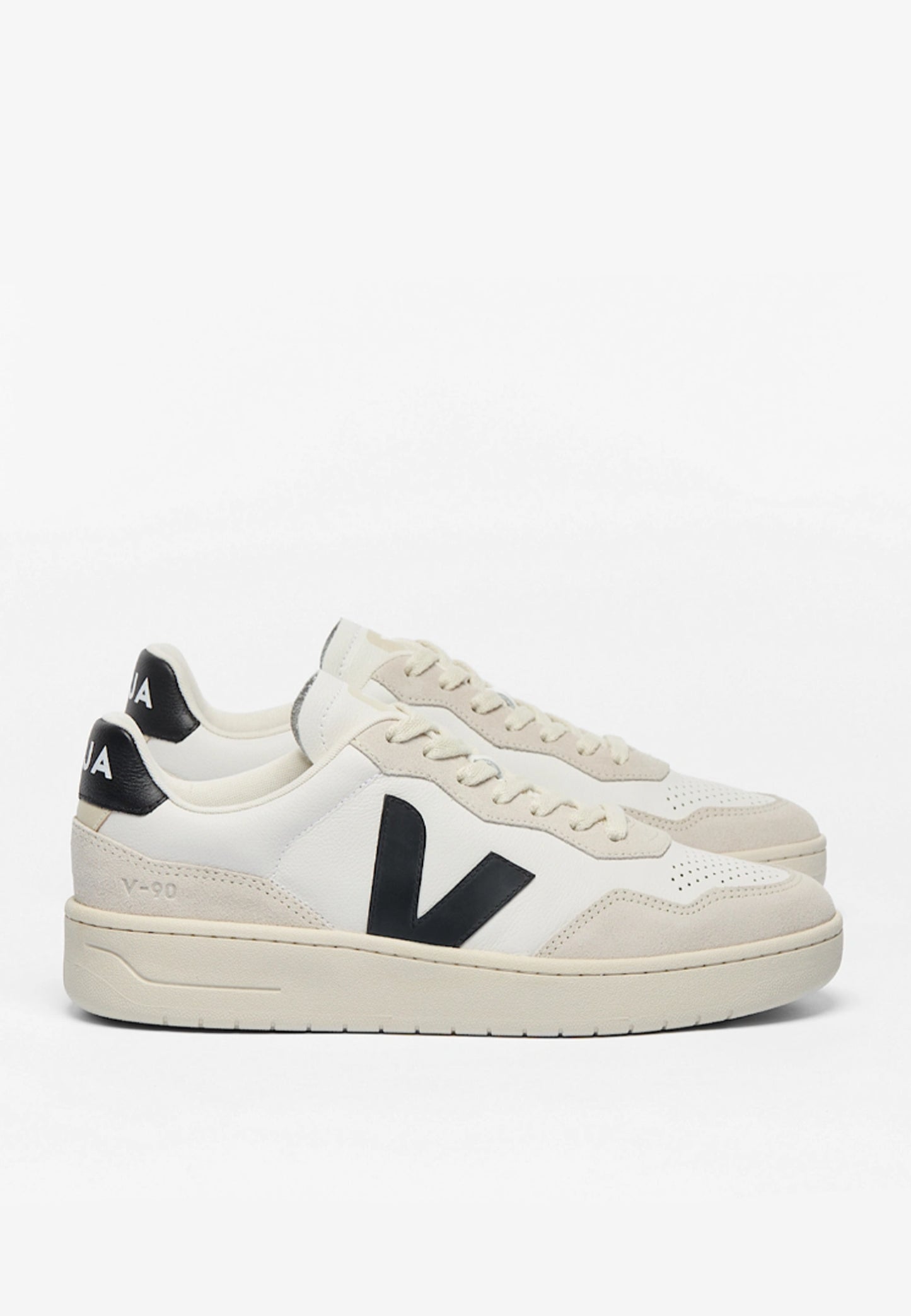 SNEAKERS V90