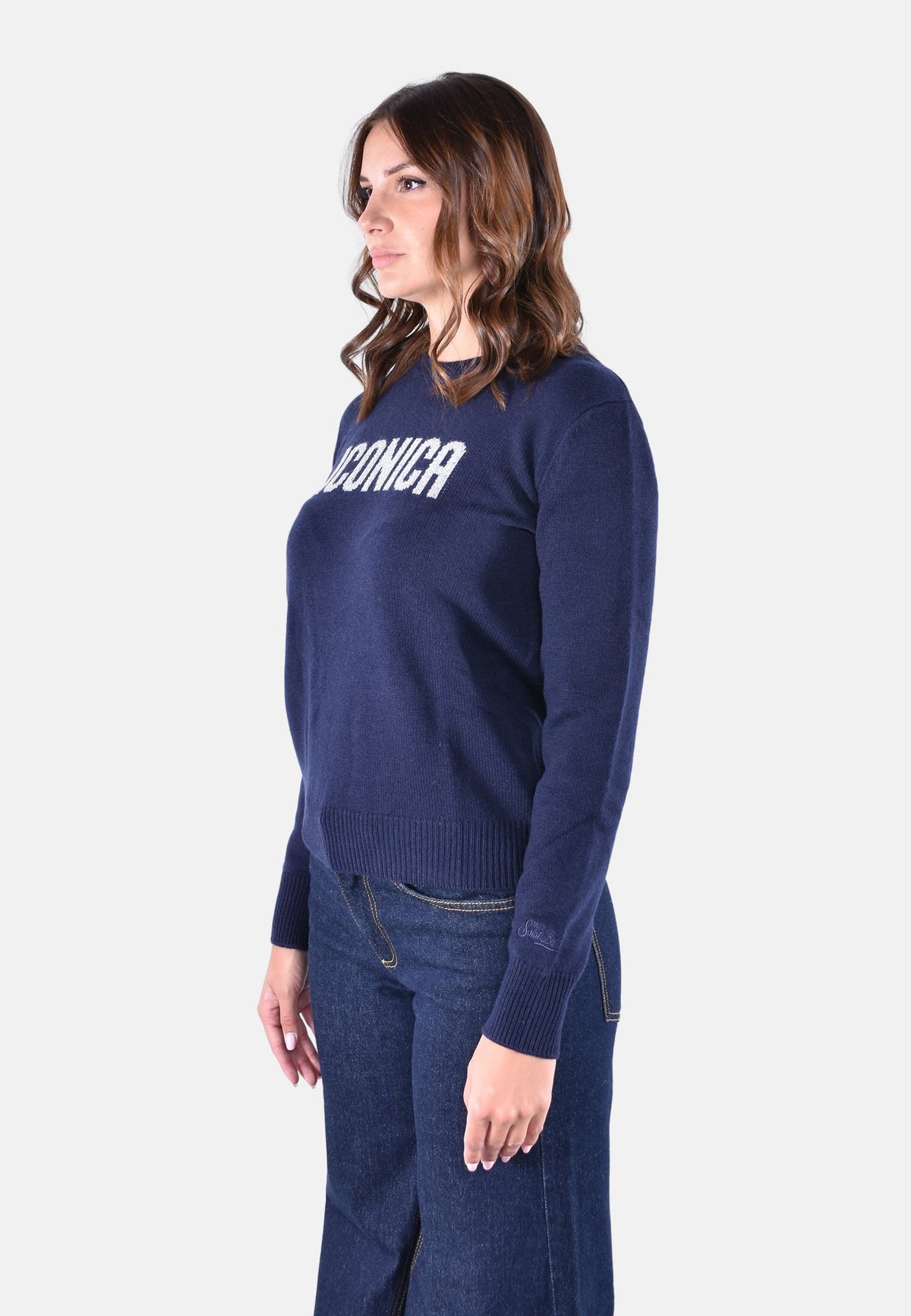 NEW QUEEN NEW CREWNECK SWEATER