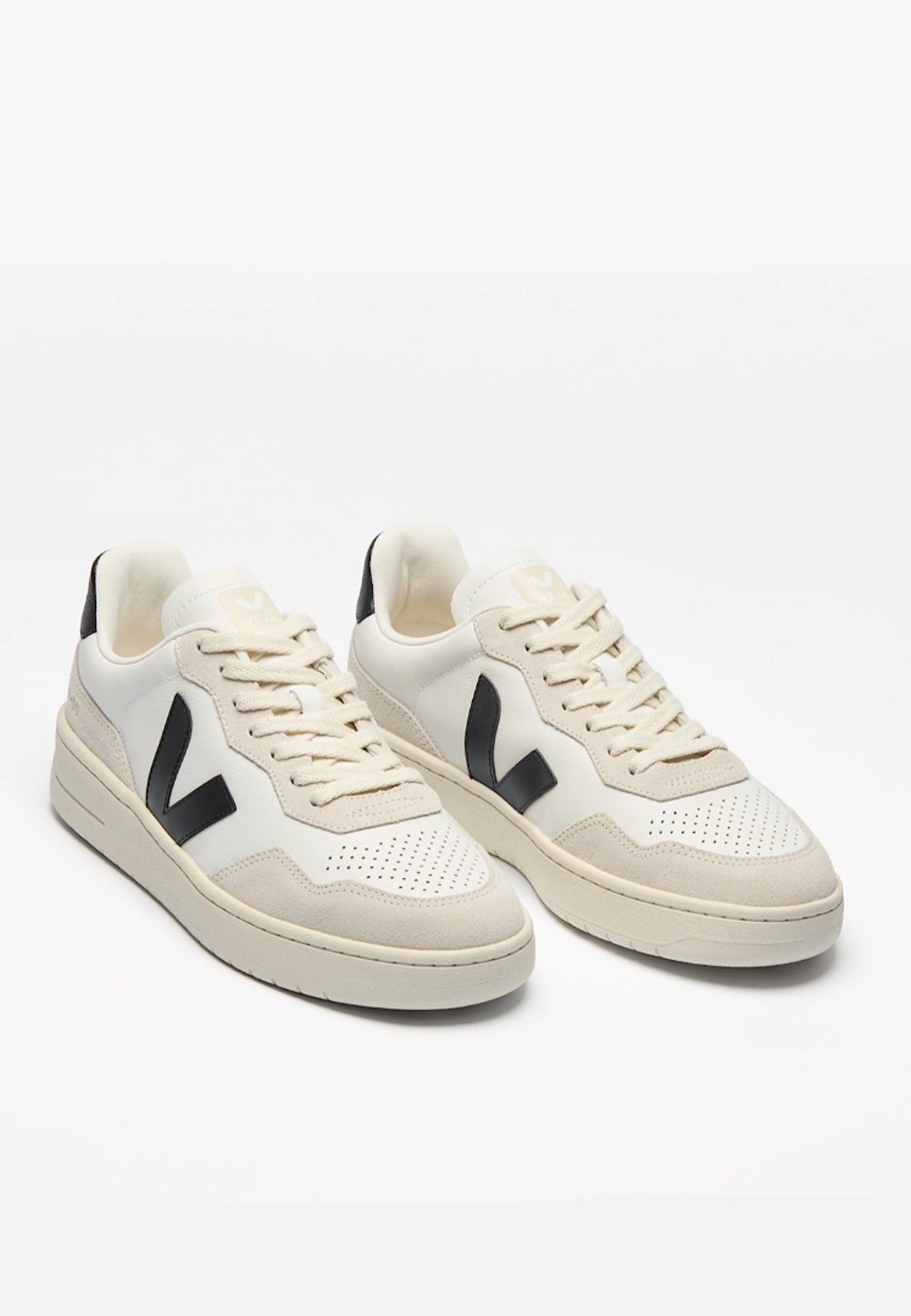 SNEAKERS V90